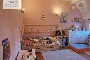 Wunderschöne 4 Zimmer-Altbauwohnung auf den Wuppertaler-Südhöhen – Die vollständige Adresse der Immobilie erhältst du vom Anbieter., 42117 Elberfeld, Wuppertal – Vorschaubild 11