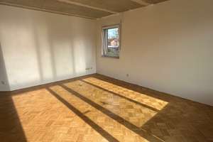 Ihr neues Zuhause: Helle 3,5-Zimmer-Wohnung mit Garage in Duisburg-Wehofen – Fahrner Str. 268, 47169 Wehofen, Duisburg – Vorschaubild 12