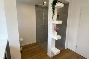 WG-Zimmer Nahe Uni Wuppertal in toller Loftwohnung mit EBK, Designer-Duschbad & Gäste WC. – Blumenstr. xx, 42119 Elberfeld, Wuppertal – Vorschaubild 2
