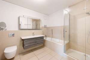 Familienfreundliche 4-Zimmer Wohnung mit Balkon und Loggia – 60486 Gallus, Frankfurt am Main – Vorschaubild 5