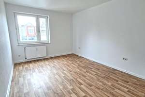 Frisch renovierte 2,5-Zi.-Wohnung im 1.OG in bester Lage von Schalke