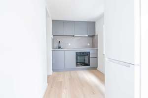 Modernes 1,5 Zimmer Apartment mit großer Terrasse sowie separater Küche + Bad – Reutlinger Straße 123, 70597 Waldau, Stuttgart – Vorschaubild 2