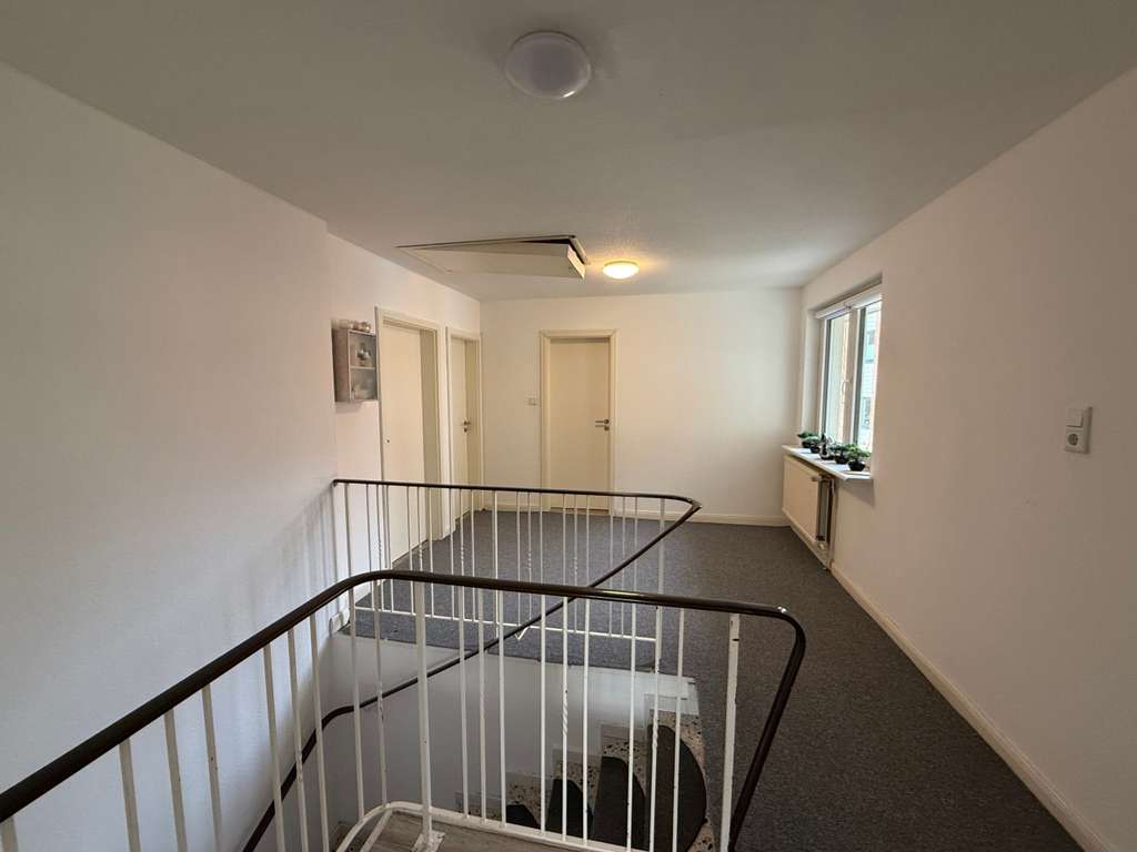 Immobilie in Norstedt - Stadtvilla in Top-Lage von Viöl – Wohnen & Gewerbe vereint - Bild 4