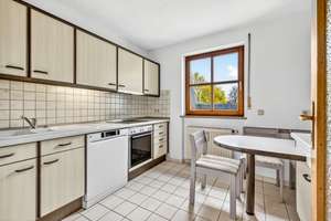 Großzügige 3,5-Zi.-Maisonette mit 2 Bädern & TG – keine zusätzliche Käufer-Provision – Die vollständige Adresse der Immobilie erhältst du vom Anbieter., 86199 Göggingen-Nordwest, Augsburg – Vorschaubild 9