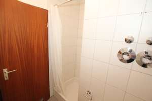 Gepflegte 1,5-Zimmer Wohnung mit Balkon, Einbauküche und  Tiefgaragenstellplatz, Karlsruhe Weststadt – MonningerStraße 23, 76135 Weststadt, Karlsruhe – Vorschaubild 13