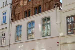 Glücklich Leben auf der Altstadtinsel – Fleischhauerstraße 56, 23552 Innenstadt, Lübeck – Vorschaubild 2