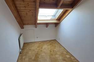 4-Zimmer-Galeriewohnung in Würzburg mit Dachloggia, toller Aussicht auf die Festung und Steinburg! – Gertraud-Rostosky-Strasse 37, 97082 Steinbachtal, Würzburg – Vorschaubild 14