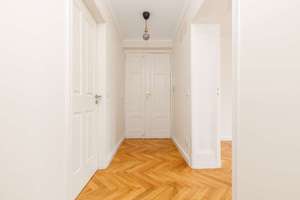 Gemütliche, frisch renovierte Altbauwohnung in exzellenter Lage direkt am Weinbergspark! – Veteranenstraße 16, 10119 Mitte (Ortsteil), Berlin – Vorschaubild 12