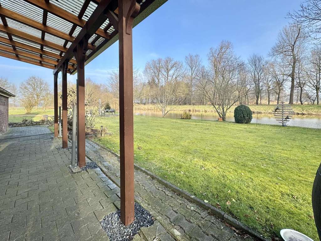 Immobilie in Wietmarschen - Großzügiges Wohnhaus in idyllischer Kanallage von Wietmarschen
 - Bild 4