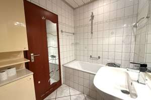 3-Zimmer-Wohnung II Nähe S-Bahn II Süd-Loggia II TG-Stellplatz II ab Sofort Bezugsfrei – Die vollständige Adresse der Immobilie erhältst du vom Anbieter., 50226 Frechen – Vorschaubild 10