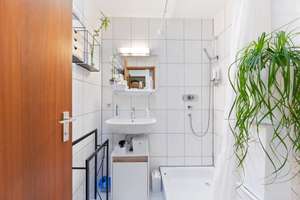 Helle 1-Zimmer-Wohnung mit Balkon & Stellplatz in ruhiger Waldrandlage – Stuttgart-Heumaden – Dreizlerstraße 64, 70619 Heumaden, Stuttgart – Vorschaubild 7
