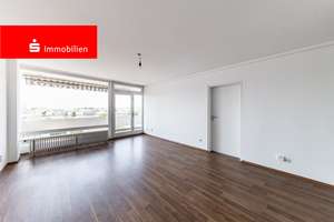 Frankfurt-Bornheim: Moderne, gepflegte 2-Zimmer-Wohnung mit traumhaftem Skyline-Blick und TG-Stellpl