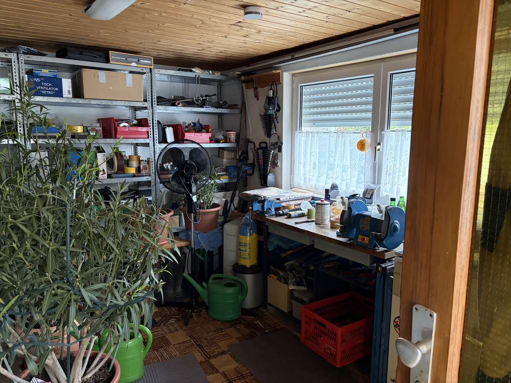 Immobilie in Haßloch - Brunnengasse: Vorderhaus vermietet, Hinterhaus mit Wohnrecht – Kapitalanlage mit großem Garten - Bild 3