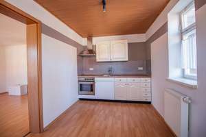 Einfamilienhaus trifft Renditepotenzial | 4-Parteienhaus Saalfeld – Rudolstädter Str. 47, 7318 Saalfeld/Saale – Vorschaubild 9