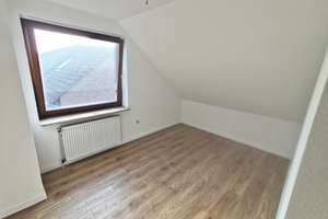 Doppelhaushälfte mit Garage in Garbsen/Osterwald – Die vollständige Adresse der Immobilie erhältst du vom Anbieter., 30826 Garbsen – Vorschaubild 3