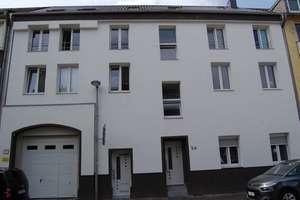 Mehrfamilienhaus mit Vorderhaus, Seitenflügel & Tiefgarage in vorteilhafter Lage