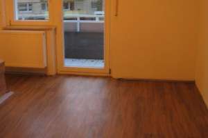 Günstige 2-Zimmer Wohnung mit Balkon – Donaustr. 1, 76199 Weiherfeld-Dammerstock, Karlsruhe – Vorschaubild 3