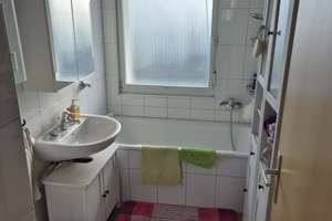 2 Zimmer Wohnung mit Balkon in Rheinhausen Besichtigungstermin 29.05 – Hochfelder Straße 12, 47226 Hochemmerich, Duisburg – Vorschaubild 10