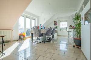 Maisonettewohnung mit Doppelgarage in naturnaher Lage von Bielefeld-Quelle! – 33649 Brackwede, Bielefeld – Vorschaubild 3