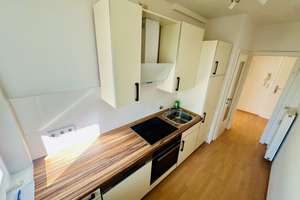 Sofort beziehbare 2-Zi-Whg. mit gr. Balkon und EBK, sowie Souterrain-Zi. und Garage – Die vollständige Adresse der Immobilie erhältst du vom Anbieter., 30559 Kirchrode, Hannover – Vorschaubild 11
