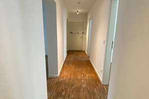 ACHTUNG: 4 Zi ETW mit Tiefgarage in Top Lage in Karlsruhe Mühlburg zu verkaufen ! – Die vollständige Adresse der Immobilie erhältst du vom Anbieter., 76185 Mühlburg, Karlsruhe – Vorschaubild 9