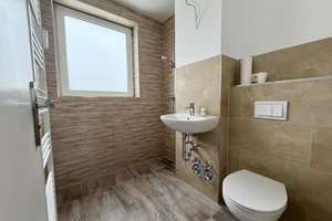 super geschnittene Wohnung in guter Lage – Die vollständige Adresse der Immobilie erhältst du vom Anbieter., 30519 Mittelfeld, Hannover – Vorschaubild 2