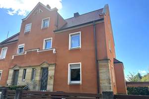 Sanierungsbedürftige Doppelhaushälfte in bester Innenstadtlage von Forchheim! – Karolingerstr. 11, 91301 Forchheim – Vorschaubild 1
