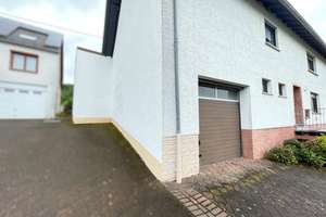 GERÄUMIGES Wohnhaus für die GROSSE Familie od. für 2 GENERATIONEN mit schönem Garten + 3 Garagen..! – Die vollständige Adresse der Immobilie erhältst du vom Anbieter., 66625 Nohfelden – Vorschaubild 22