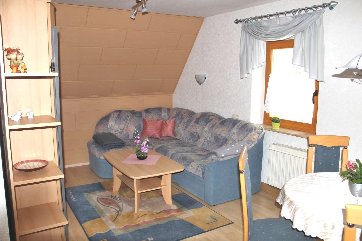 Immobilie in Johanngeorgenstadt - Schönes Wohnhaus - freie Fewo im DG   - Bild 1