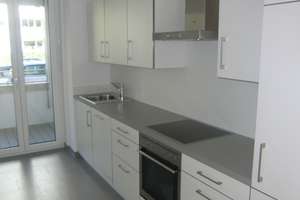 Moderne 4-Zimmer-Erdgeschosswohnung mit Balkon in Haidhausen – Welfenstrasse 64, 81541 Obere Au, München – Vorschaubild 3