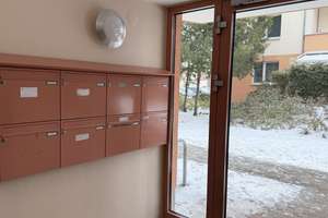 Gut geschnittene 3-Zimmer-Wohnung mit sehr guter Lichtdurchflutung – Namslaustrasse 39, 13507 Tegel, Berlin – Vorschaubild 2
