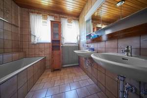 Wohnen mit der Familie  – Die vollständige Adresse der Immobilie erhältst du vom Anbieter., 72406 Bisingen – Vorschaubild 8