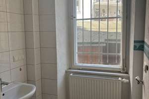 Helle Erdgeschoss Wohnung: 2,5-Zimmer  in Nürnberg St. Peter – Die vollständige Adresse der Immobilie erhältst du vom Anbieter., 90478 Glockenhof, Nürnberg – Vorschaubild 10