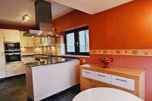 Modernisiertes Architektenhaus mit toller Raumaufteilung und Einliegerwohnung nahe des Pönitzer Sees – Die vollständige Adresse der Immobilie erhältst du vom Anbieter., 23684 Scharbeutz – Vorschaubild 8