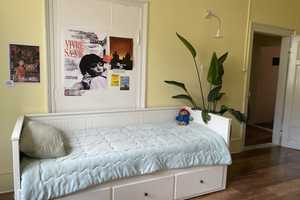 Untermieter gesucht für 2-Zimmer-Wohnung mit Einbauküche in Heidelberg – Rohrbacher Straße 92, 69115 Heidelberg – Vorschaubild 3