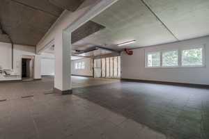 Villa in zentraler Lage mit großer Garage und traumhaft großem Grundstück – Main-Taunus-Kreis – Vorschaubild 25