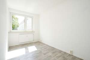 Balkon / Ebenerdige Dusche – Zeisigwaldstr. 27, 9130 Yorckgebiet, Chemnitz – Vorschaubild 6
