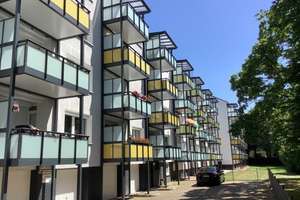 Schicke 2-Zimmer-Wohnung mit Balkon – Selsinger Str. 12, 28237 Gröpelingen (Ortsteil), Bremen – Vorschaubild 2
