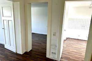 Zentrale, ruhige 2-Zi.-DG-Wohnung im Kolonie-Viertel (Wiesdorf) – 51373 Wiesdorf, Leverkusen – Vorschaubild 4