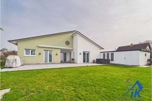 IK | Grumbach: neuwertiger Bungalow in Höhenlage mit traumhaftem Garten – Die vollständige Adresse der Immobilie erhältst du vom Anbieter., 67745 Grumbach – Vorschaubild 12