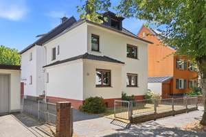 Charmantes 1-2 Familienhaus mit viel Platz + großem Garten! – 51381 Quettingen, Leverkusen – Vorschaubild 3