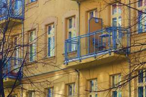 GELEGENHEIT wunderschöne Wohnung mit Balkon und Lift !!!