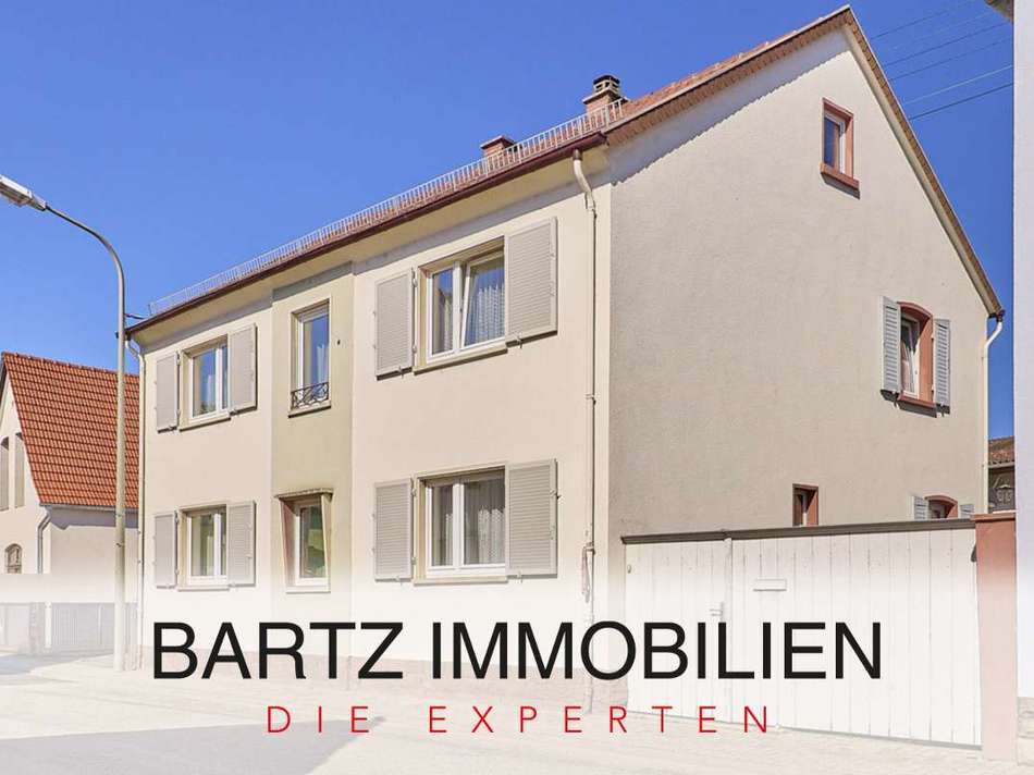 Straßenansicht