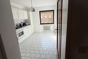 Exklusive lichtdurchflutete 3-Zimmer-Etagenwohnung mit Balkon und Einbauküche in Koblenz – Die vollständige Adresse der Immobilie erhältst du vom Anbieter., 56070 Neuendorf, Koblenz – Vorschaubild 5