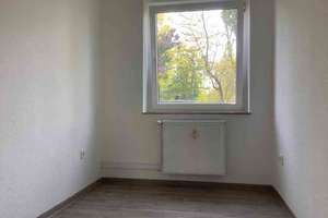 Altengerechte 2,5 Zimmerwohnung in Stadtnähe zu vermieten. – Dompfaffweg 22, 33607 Mitte, Bielefeld – Vorschaubild 4