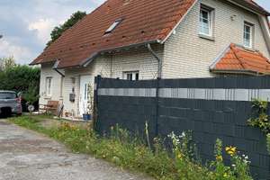 Attraktives Haus mit fünf Zimmern in Duisburg – Am Heidberg 150, 47259 Ungelsheim, Duisburg – Vorschaubild 2