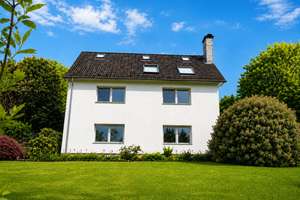 Helles Zweifamilienhaus in Wuppertal-Elberfeld – Wohnen im Grünen & dennoch citynah