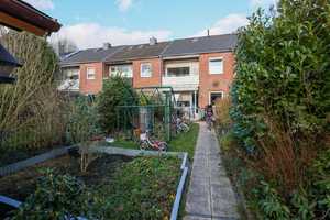 TT bietet an: Reihenmittelhaus mit Garten und Carport in sehr schöner Lage im Wiesenhof zu ver – Wilhelmshaven – Vorschaubild 3