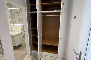 Geräumige 1-Zimmer-Wohnung mit Einbauküche und neusaniertem Bad in München – Die vollständige Adresse der Immobilie erhältst du vom Anbieter., 80807 Milbertshofen, München – Vorschaubild 10