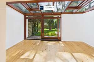 Modernisierte Doppelhaushälfte mit Süd-Terrasse in begehrter Waldrandlage